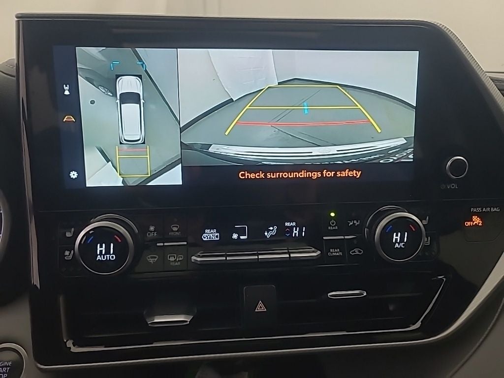 2025 Toyota HIGHLANDER Platinum