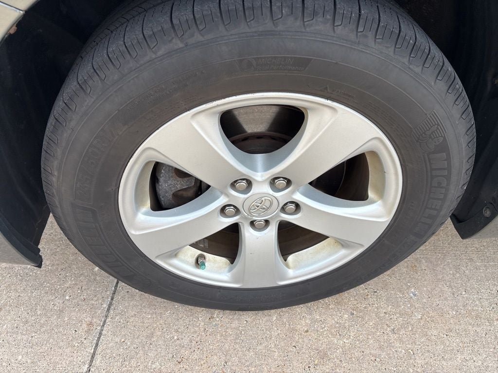 2012 Toyota Sienna LE 8 Passenger