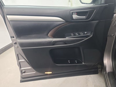 2015 Toyota Highlander XLE V6