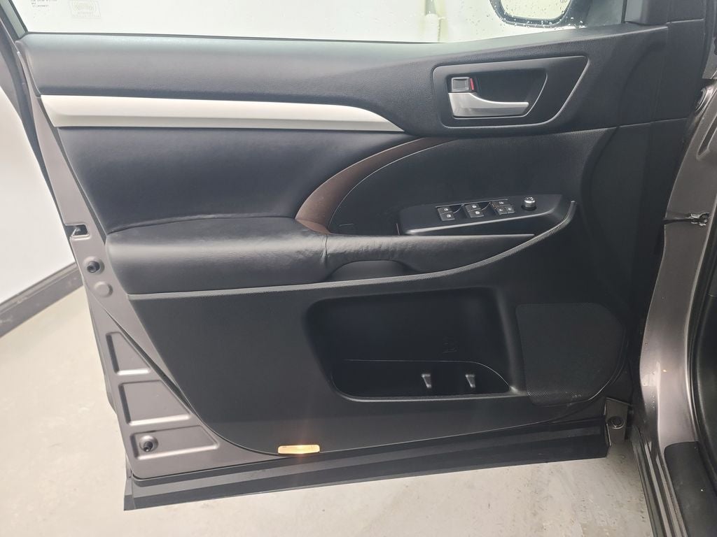 2015 Toyota Highlander XLE V6