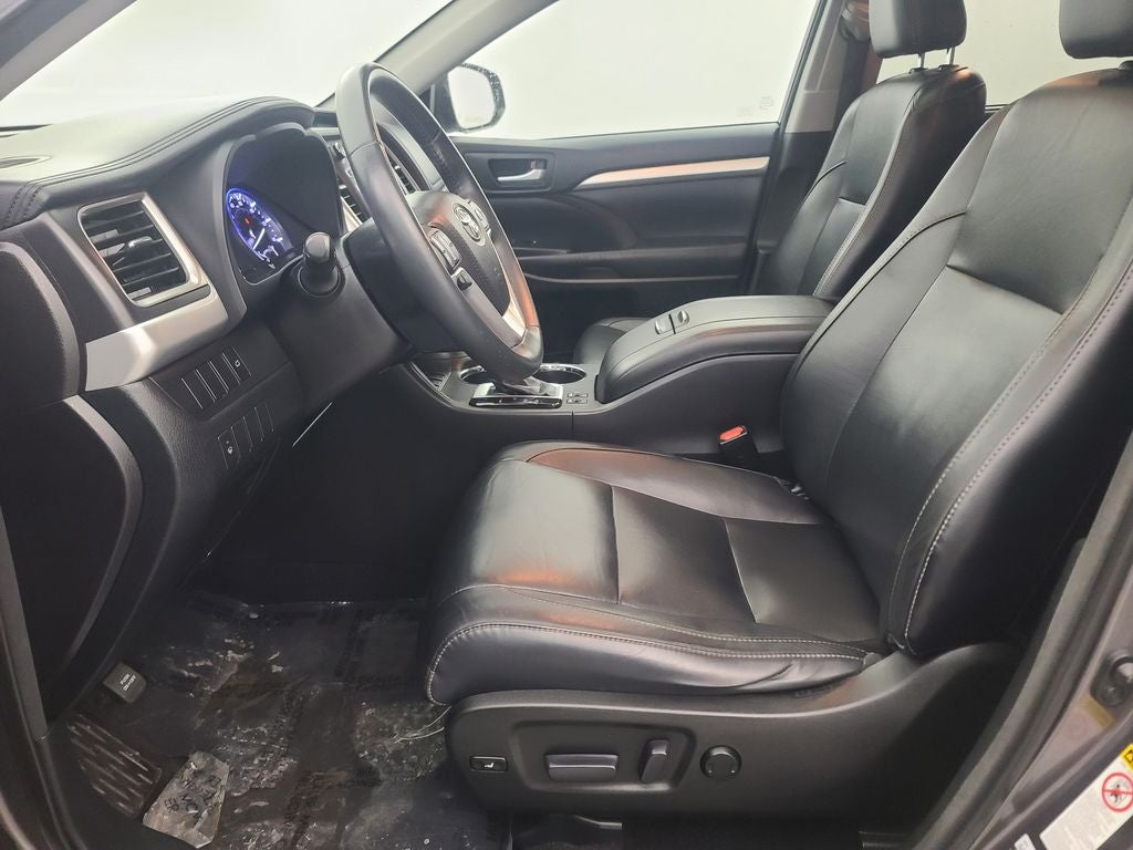 2015 Toyota Highlander XLE V6