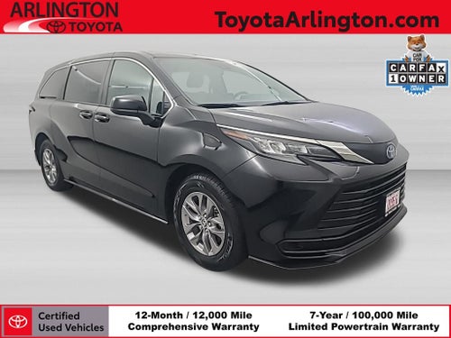 2025 Toyota Sienna LE 8 Passenger