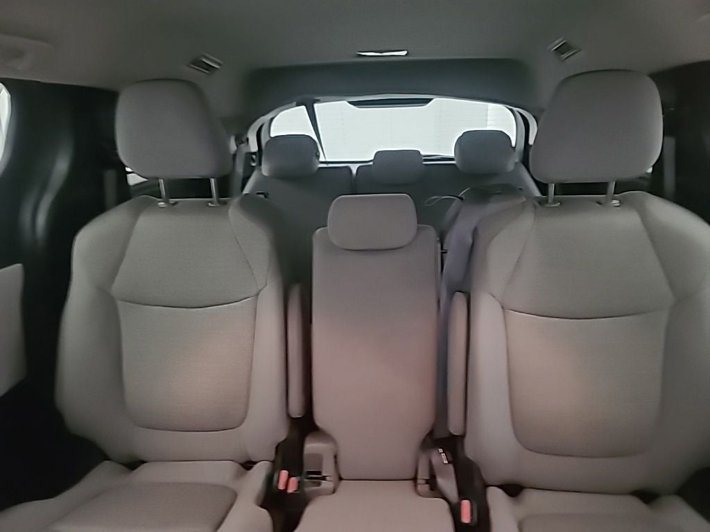 2025 Toyota Sienna LE 8 Passenger