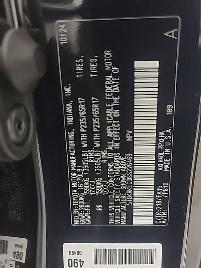 2025 Toyota Sienna LE 8 Passenger