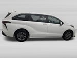 2026 Toyota Sienna LE 8 Passenger