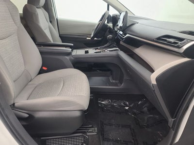 2024 Toyota Sienna LE 8 Passenger