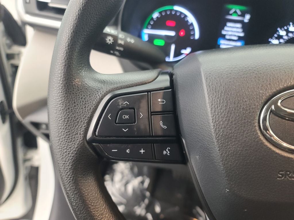 2024 Toyota Sienna LE 8 Passenger