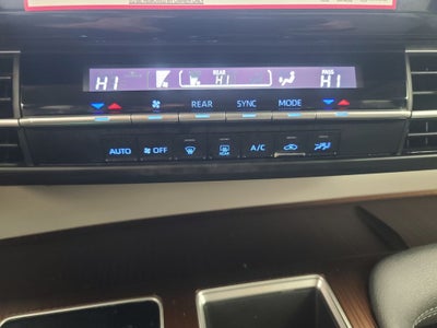 2024 Toyota Sienna LE 8 Passenger