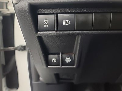 2026 Toyota Sienna LE 8 Passenger