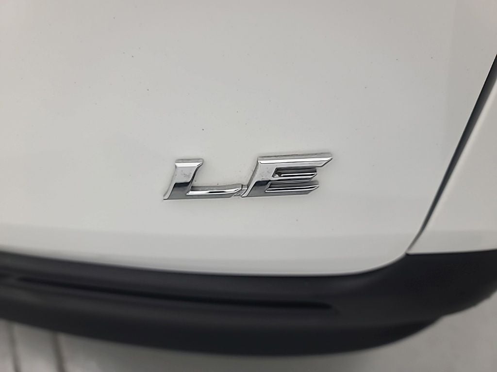 2025 Toyota Sienna LE 8 Passenger