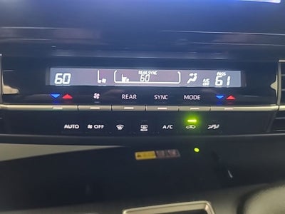 2025 Toyota Sienna LE 8 Passenger