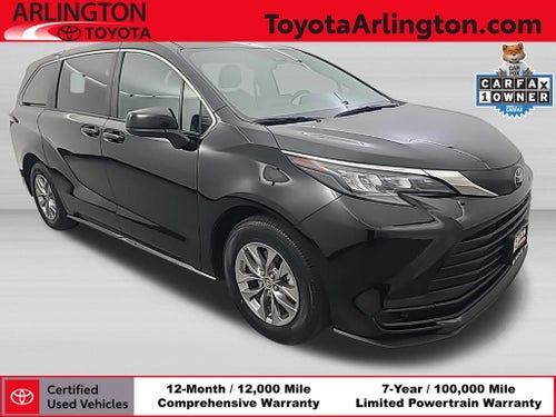2026 Toyota Sienna LE 8 Passenger