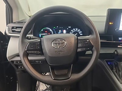 2026 Toyota Sienna LE 8 Passenger
