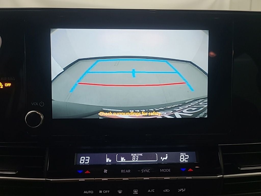 2026 Toyota Sienna LE 8 Passenger