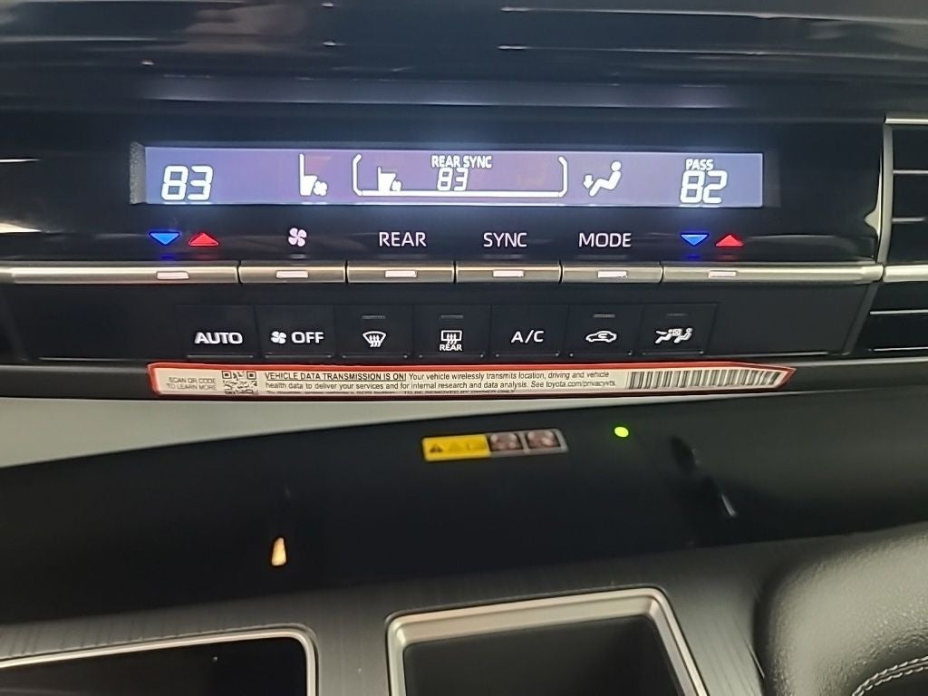 2026 Toyota Sienna LE 8 Passenger