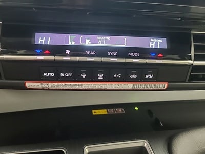 2026 Toyota Sienna LE 8 Passenger