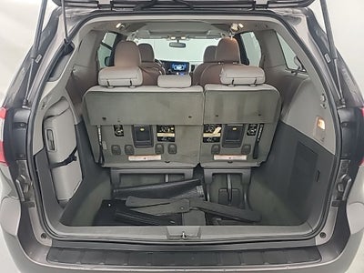 2015 Toyota Sienna L 7 Passenger