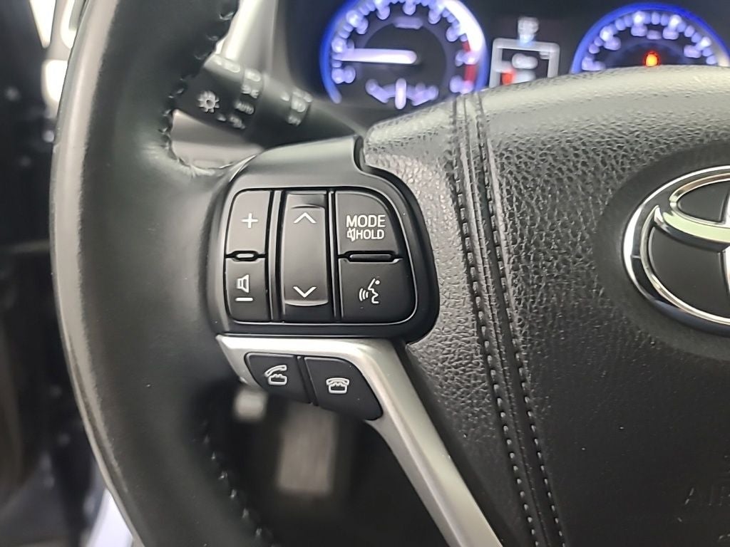2014 Toyota HIGHLANDER Limited