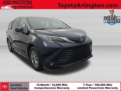 2025 Toyota Sienna XLE 8 Passenger