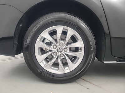 2026 Toyota Sienna XLE 8 Passenger