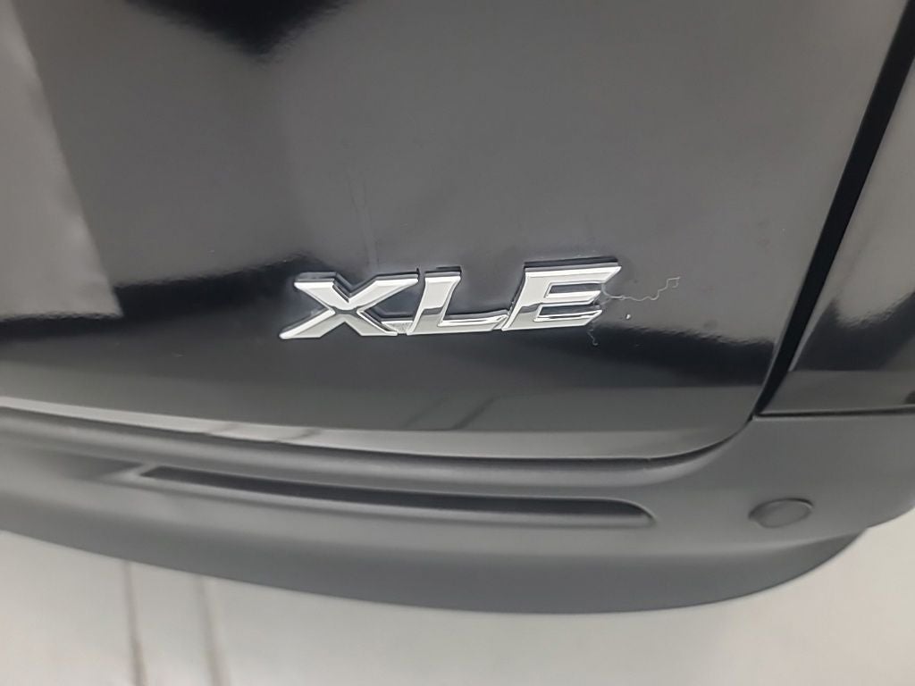 2026 Toyota Sienna XLE 8 Passenger