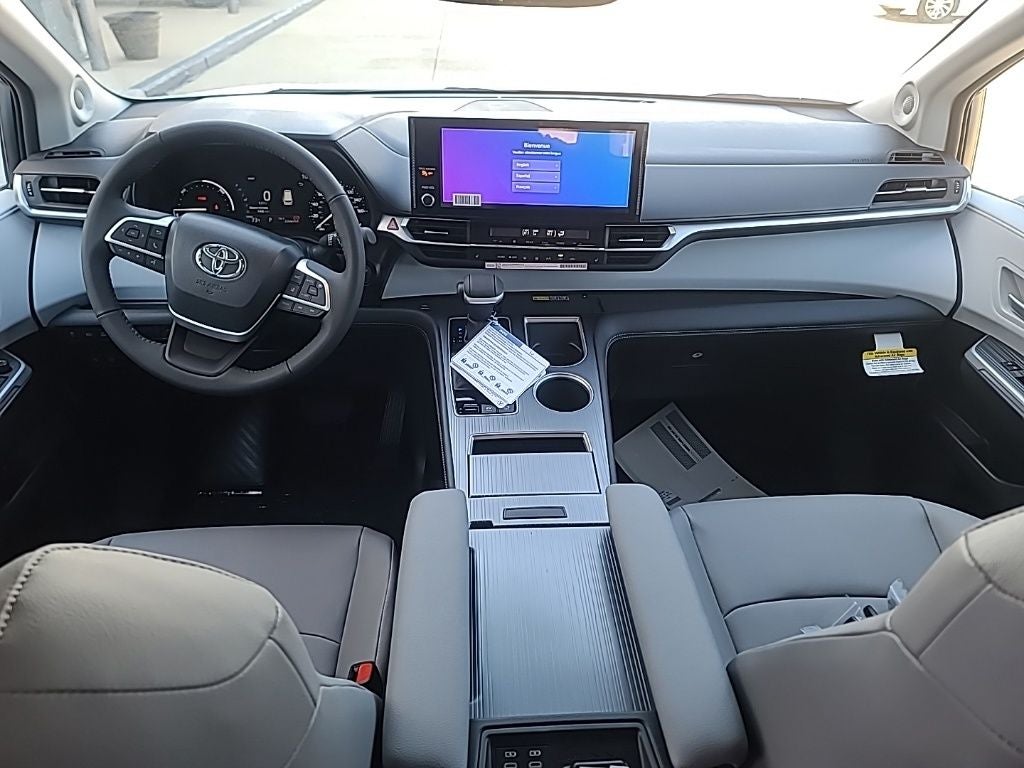 2026 Toyota Sienna XLE 7 Passenger