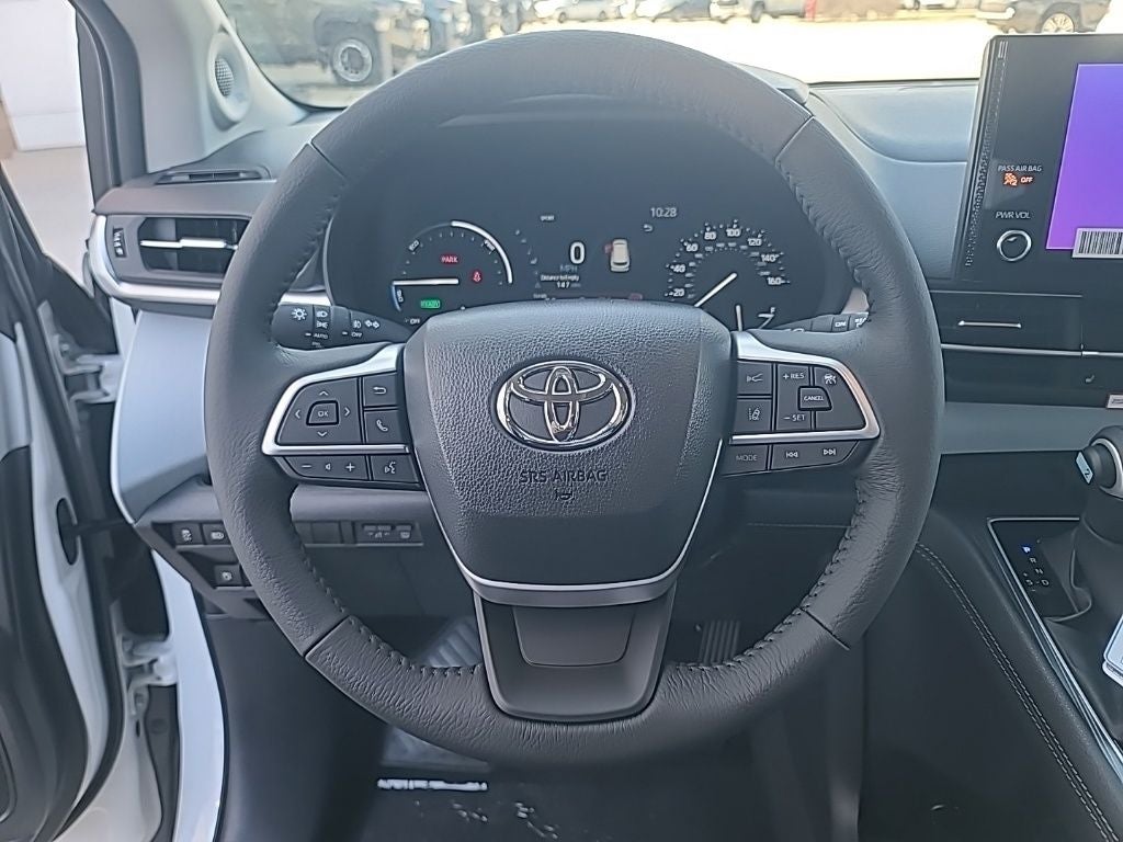 2026 Toyota Sienna XLE 7 Passenger