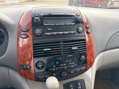 2008 Toyota SIENNA XLE