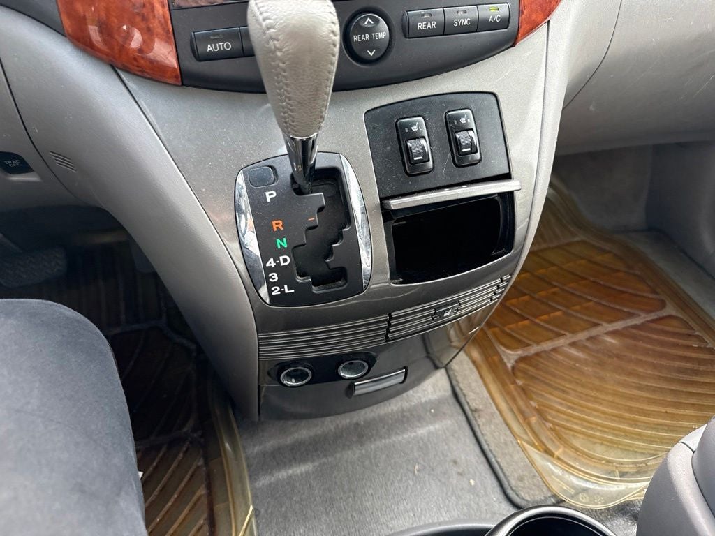 2008 Toyota SIENNA XLE