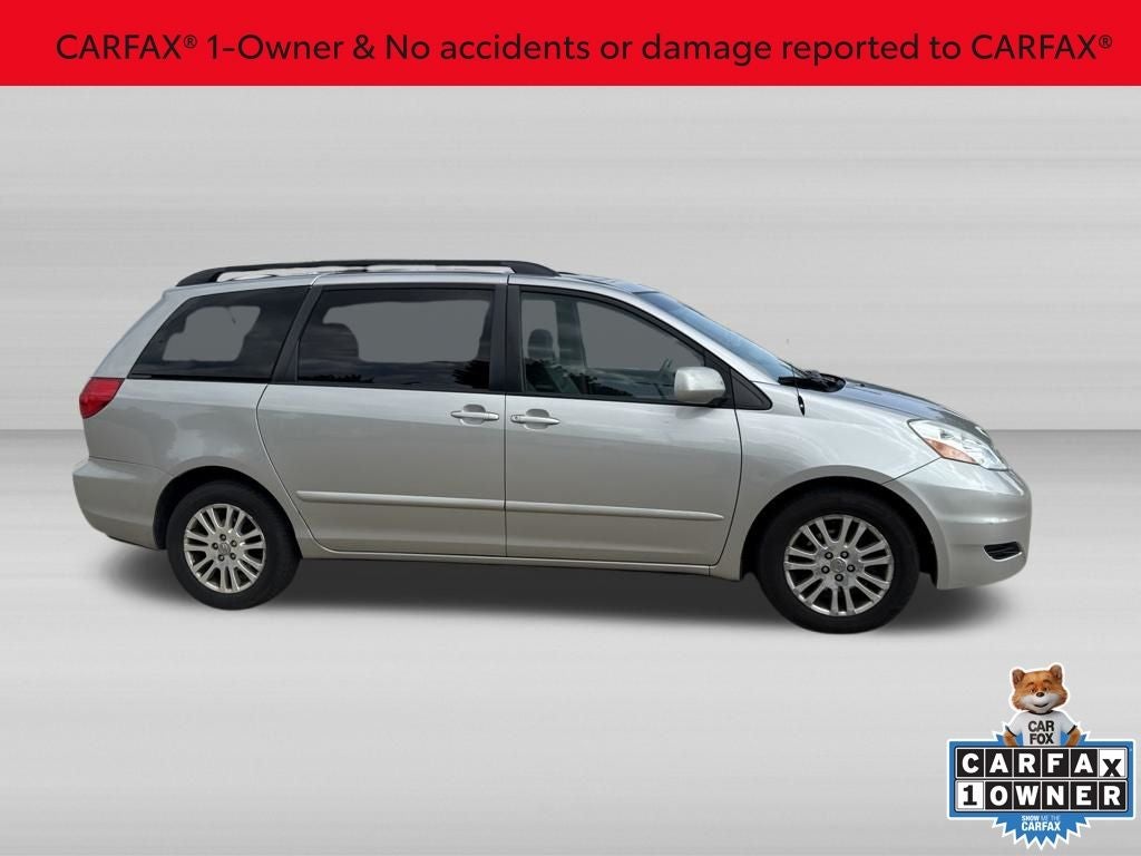 2008 Toyota SIENNA XLE
