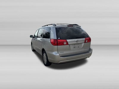 2008 Toyota SIENNA XLE