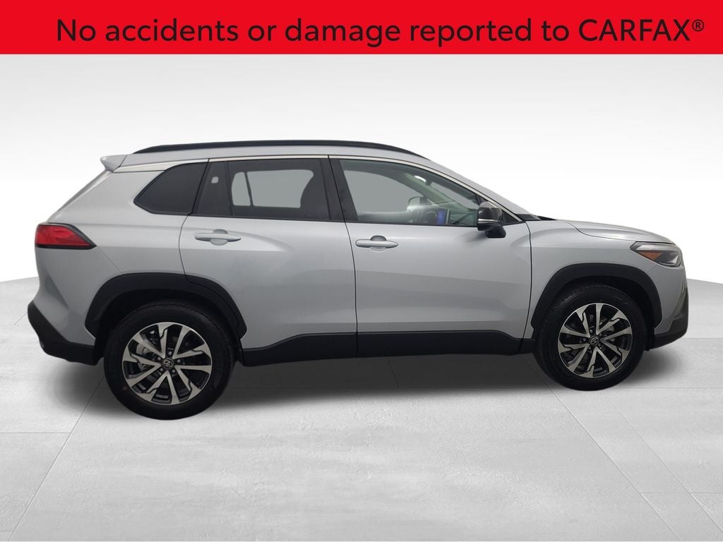 2025 Toyota Corolla Cross XLE