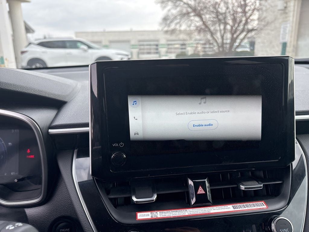 2025 Toyota Corolla Cross XLE