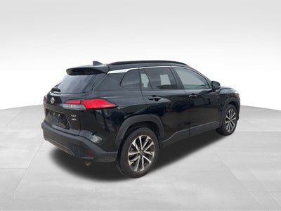 2025 Toyota Corolla Cross XLE