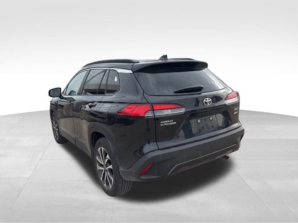 2025 Toyota Corolla Cross XLE