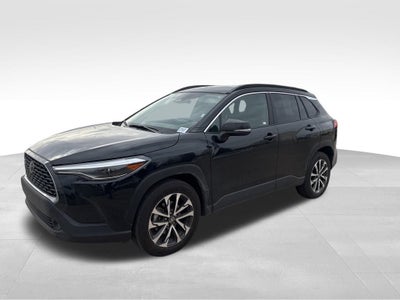 2025 Toyota Corolla Cross XLE