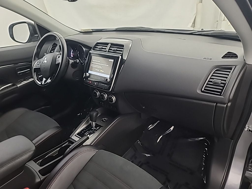 2025 Mitsubishi Outlander Sport 2.0 SE