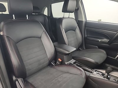 2025 Mitsubishi Outlander Sport 2.0 SE