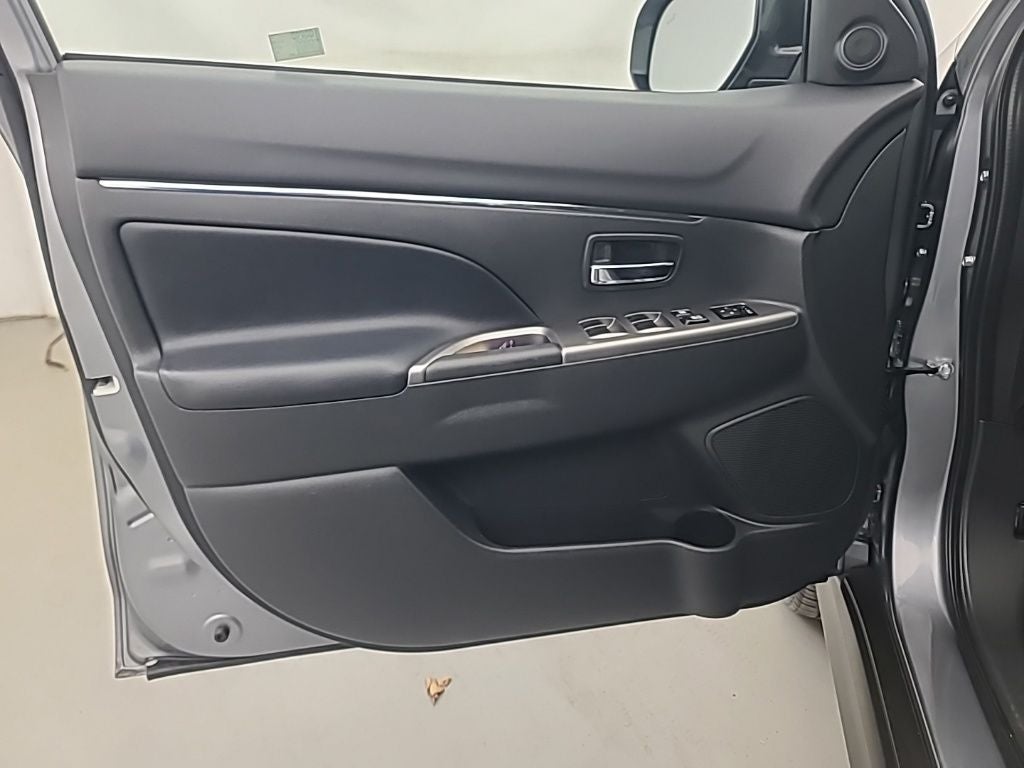 2025 Mitsubishi Outlander Sport 2.0 SE