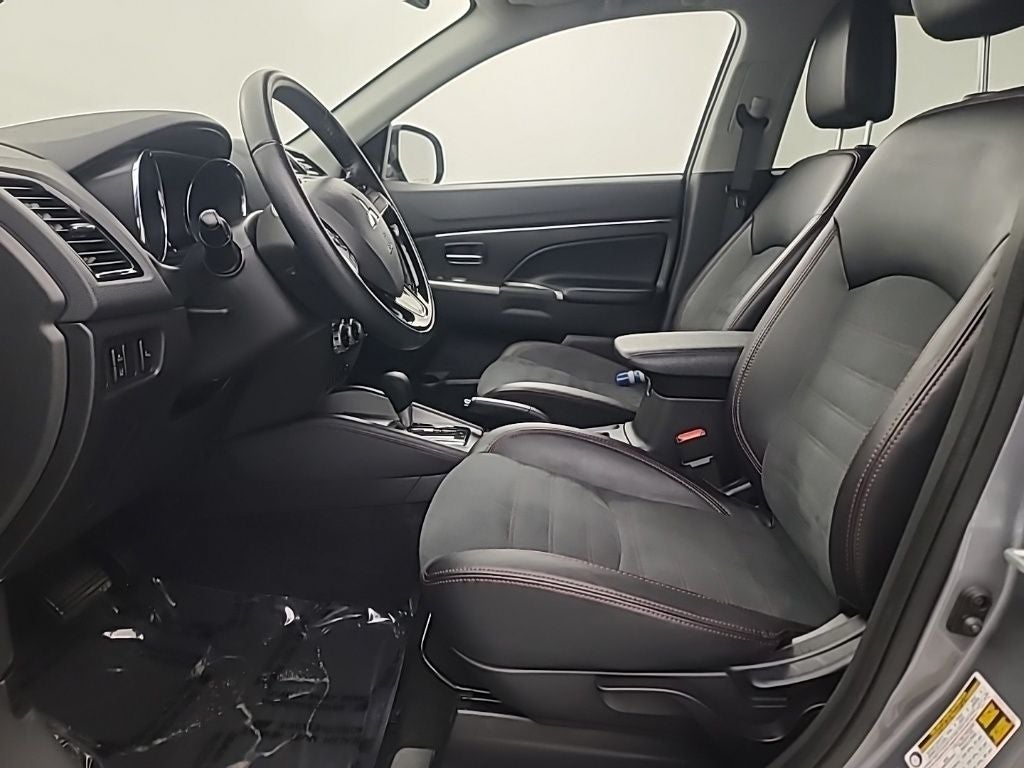 2025 Mitsubishi Outlander Sport 2.0 SE