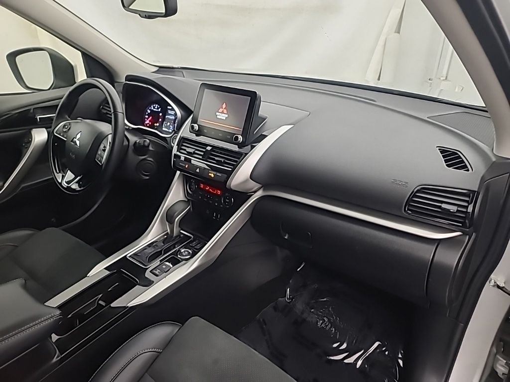 2025 Mitsubishi Eclipse Cross SE