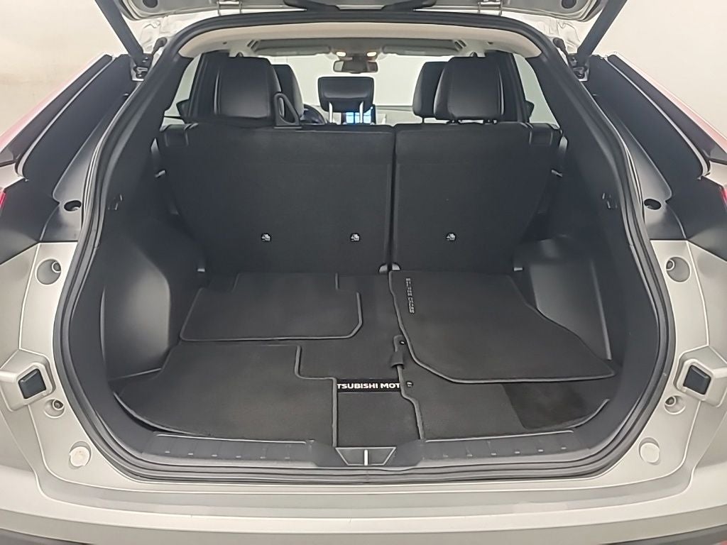 2025 Mitsubishi Eclipse Cross SE