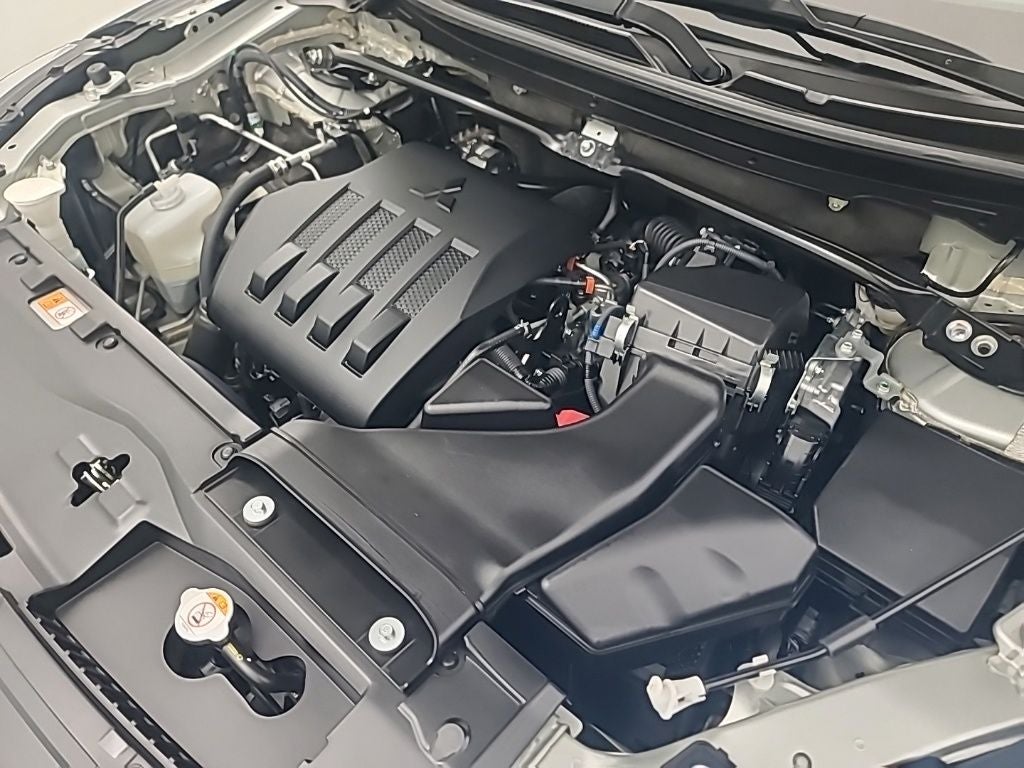 2025 Mitsubishi Eclipse Cross SE