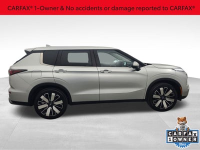 2025 Mitsubishi Outlander SE