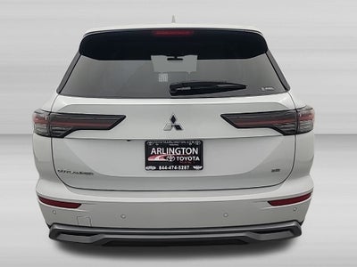 2025 Mitsubishi Outlander SE
