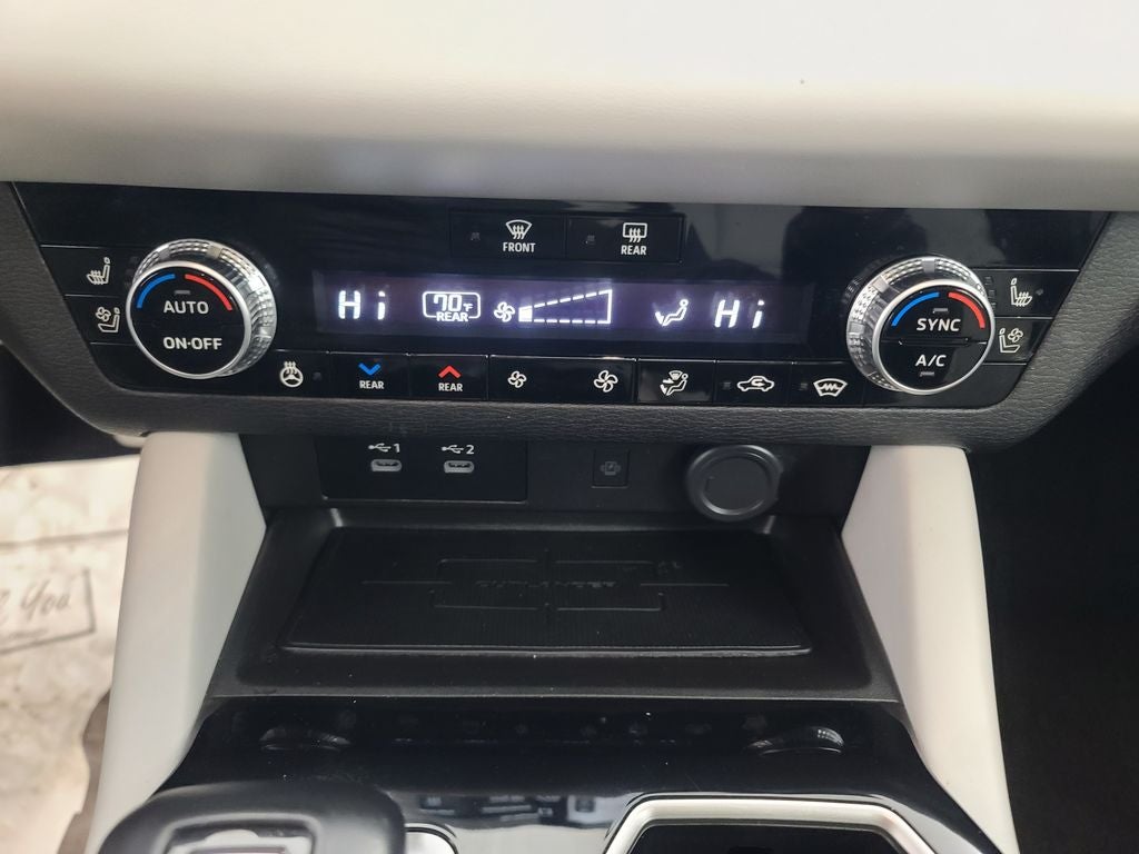 2025 Mitsubishi Outlander SEL