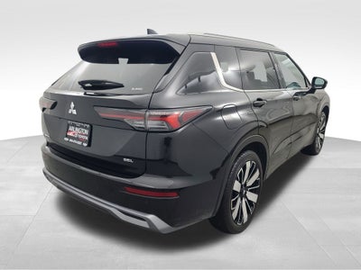2025 Mitsubishi Outlander SEL