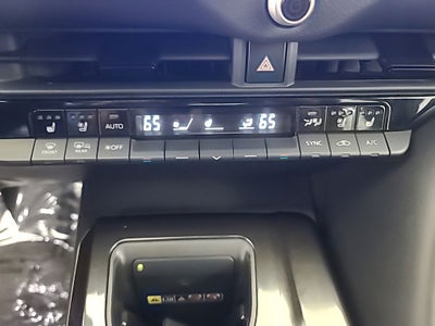 2024 Toyota CROWN Limited