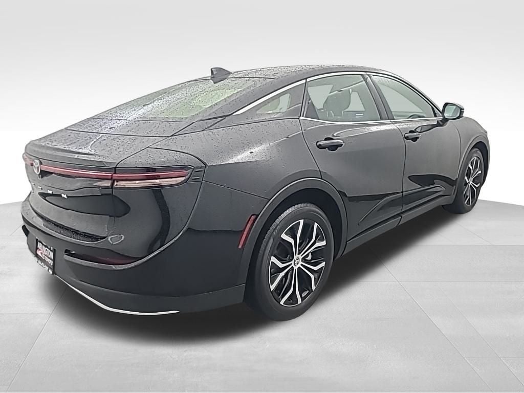 2025 Toyota Crown XLE