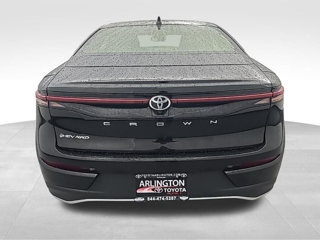 2025 Toyota Crown XLE